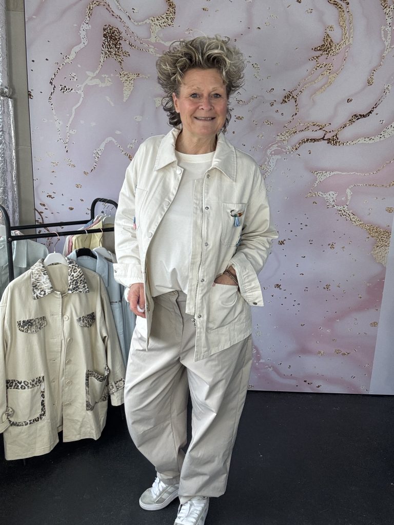 Jasje Karin beige