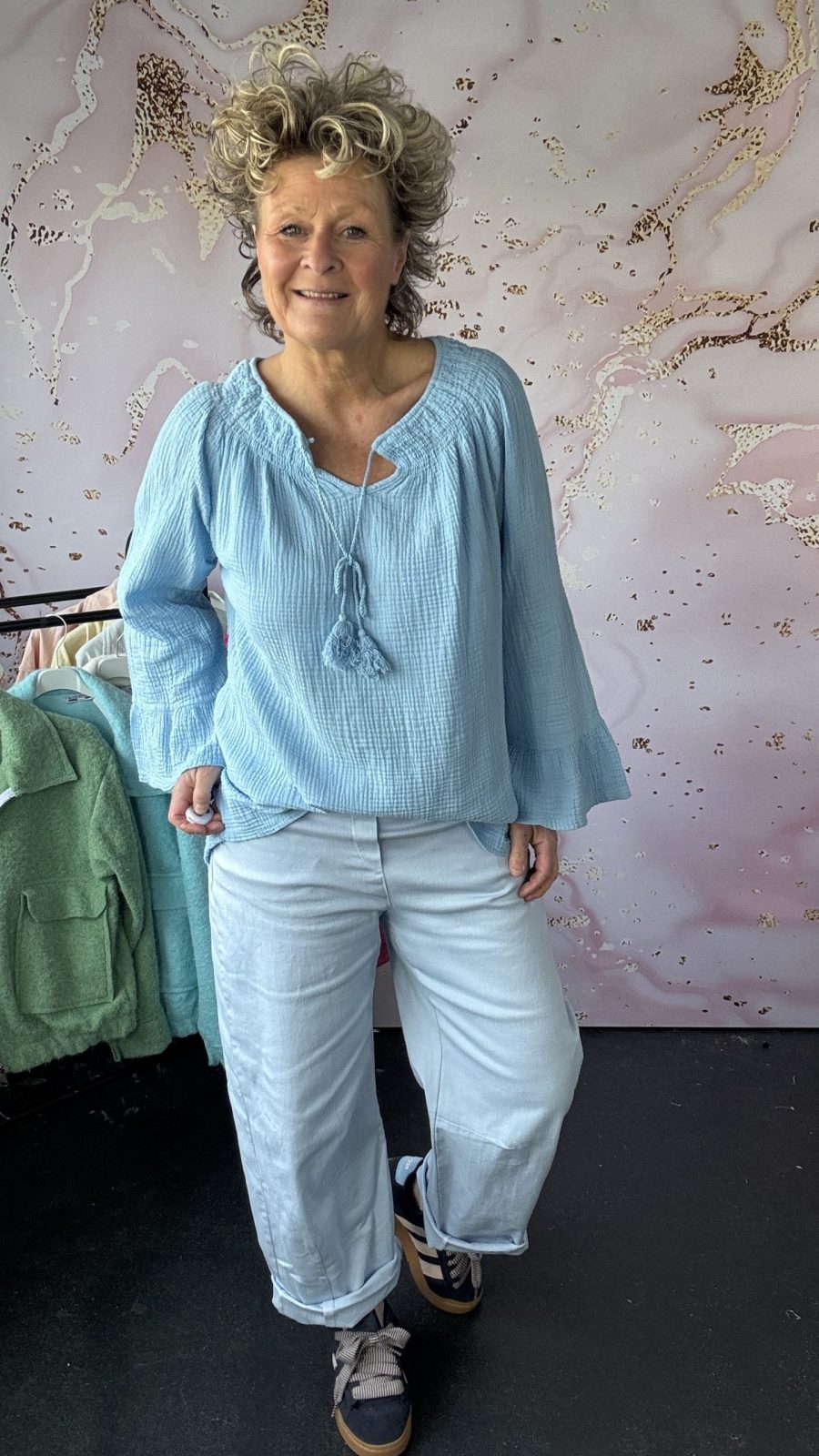Blouse Aila lichtblauw