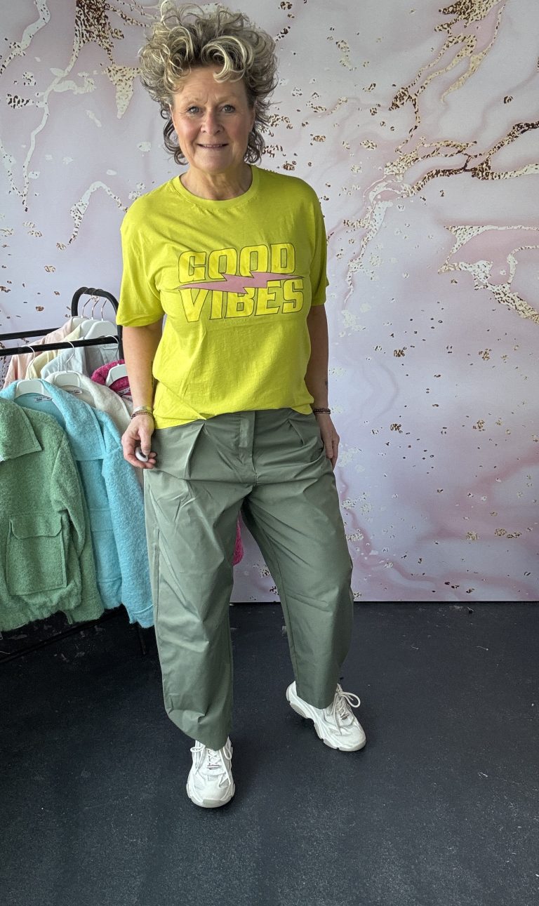 T shirt goodvibes ( Mooij) lime