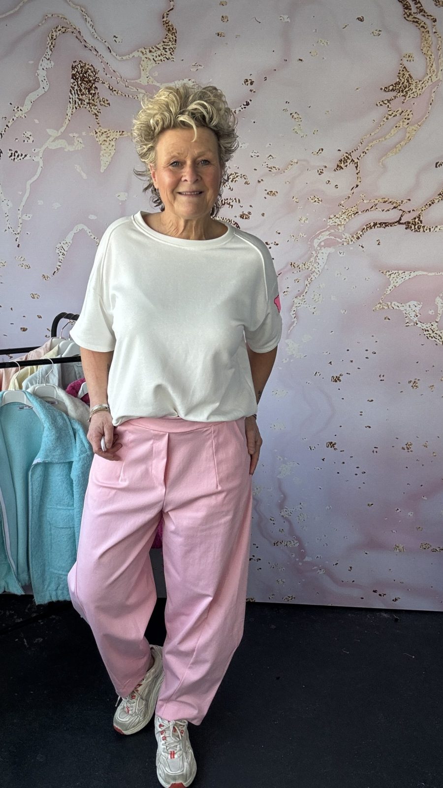 broek Amore roze chastar