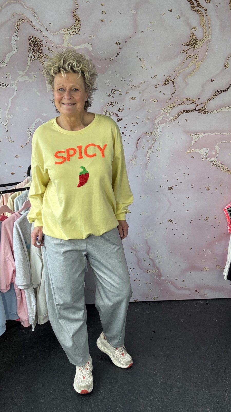 Sweater Spice geel