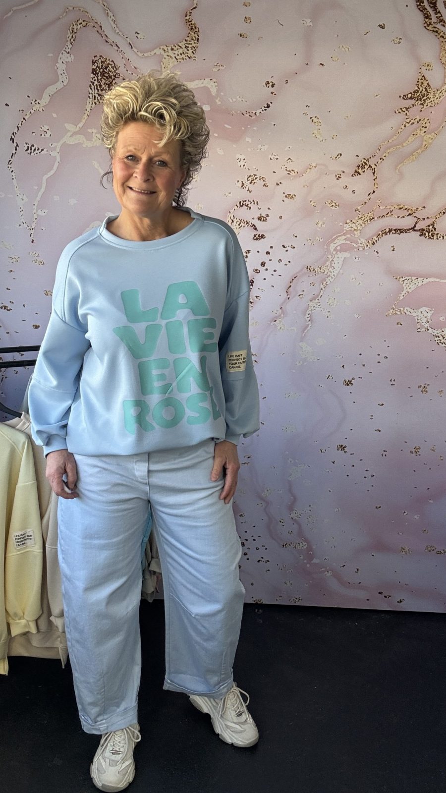Sweater La Vie lichtblauw