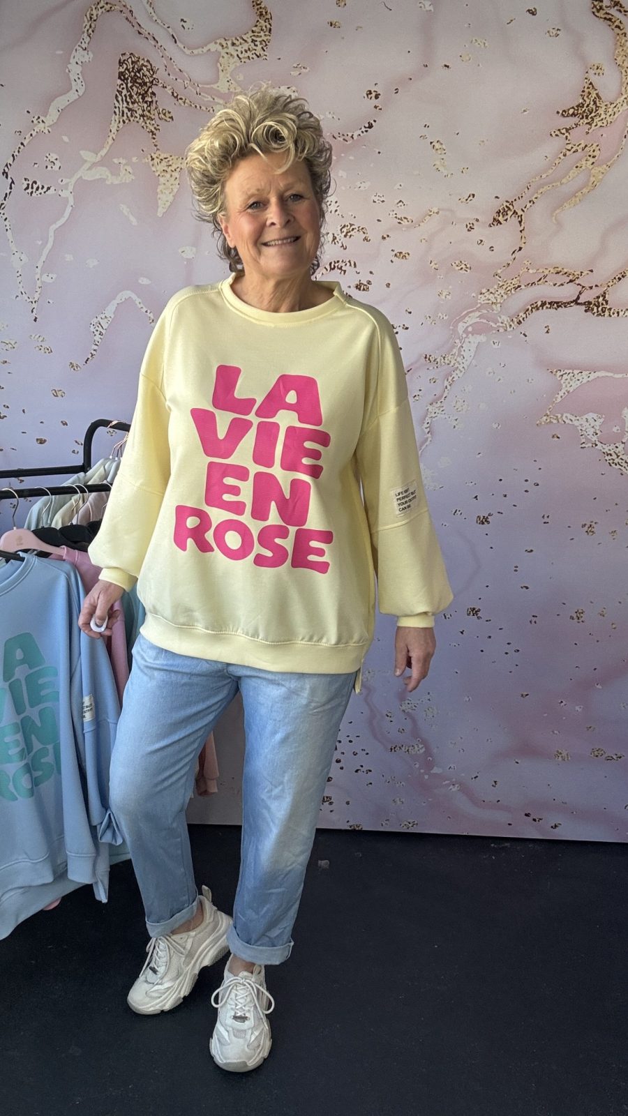 Sweater La Vie geel