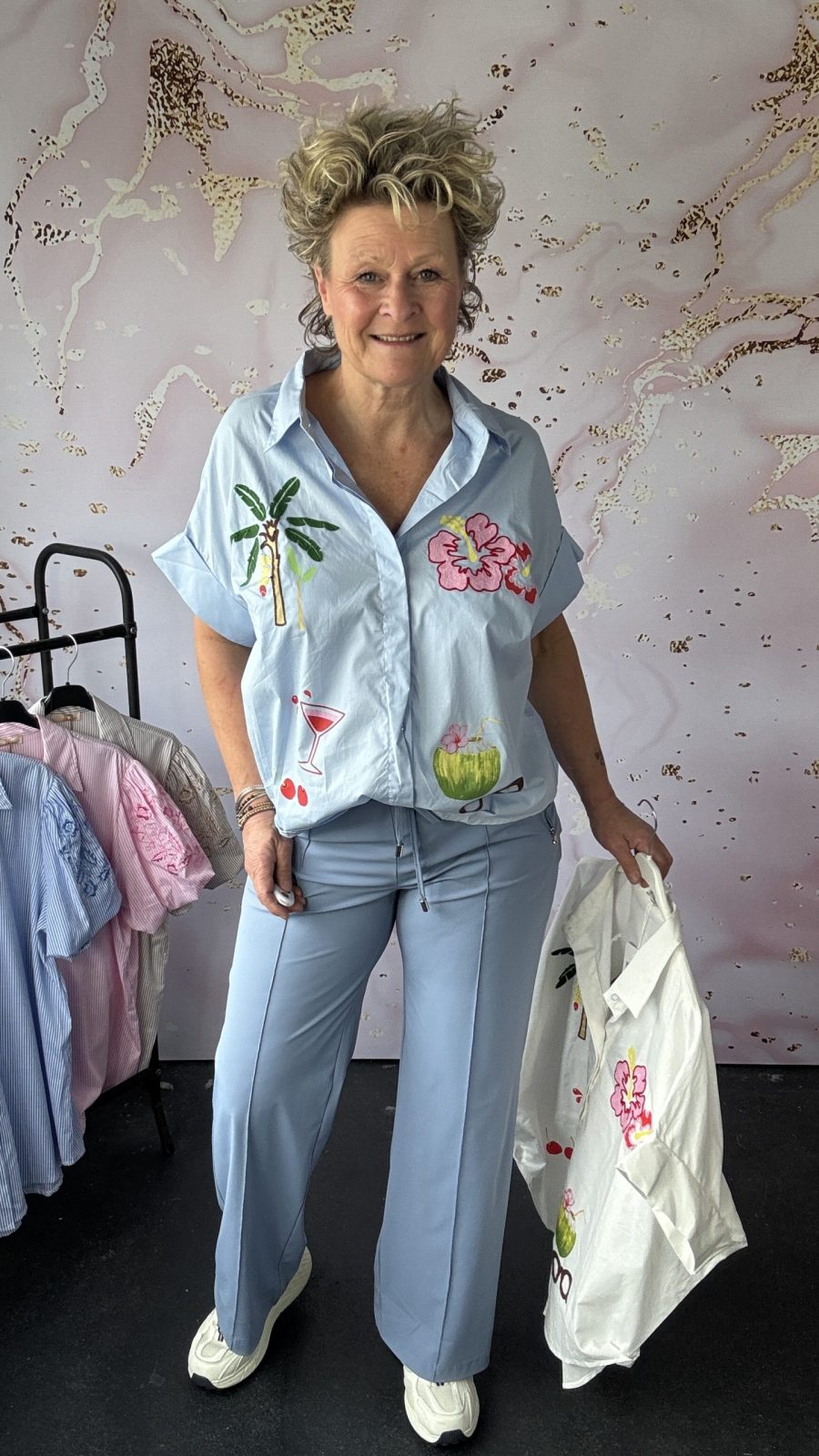 Blouse palm lichtblauw