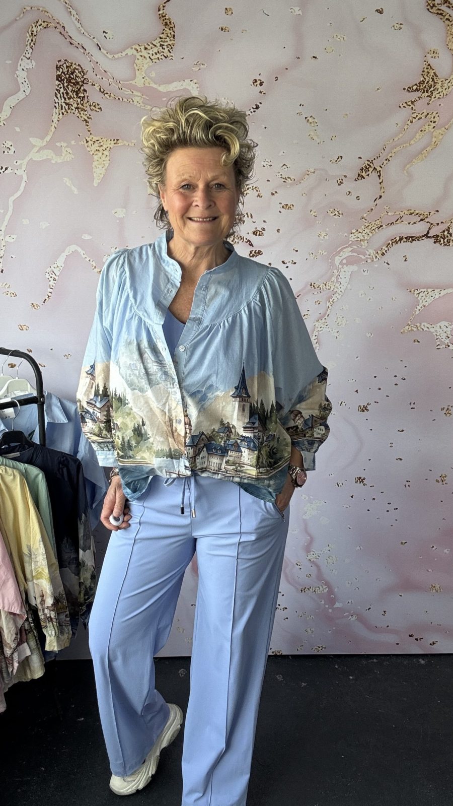 Blouse Cottage lichtblauw