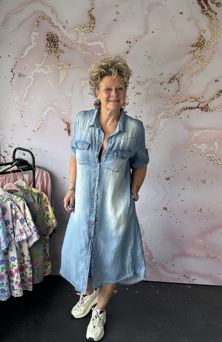 Jeans blouse lang doorknoop