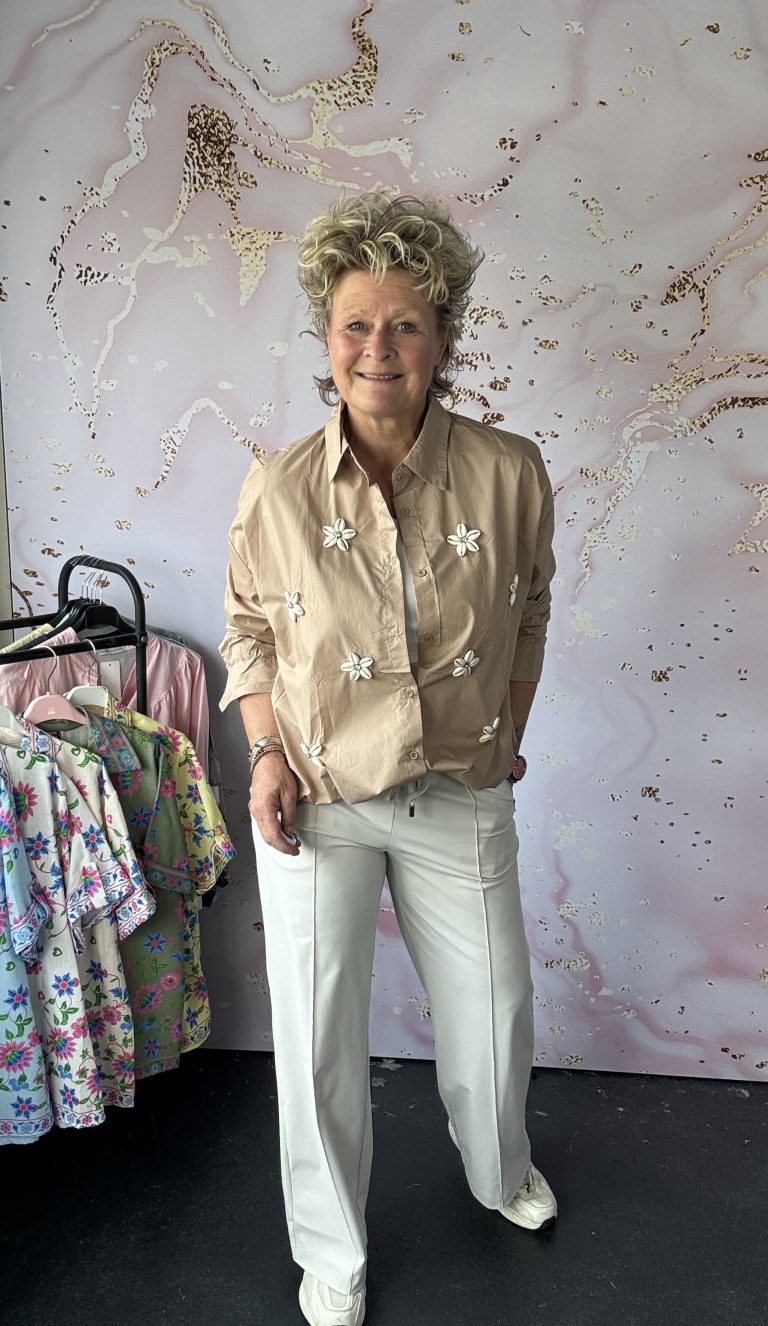 Blouse schelp camel