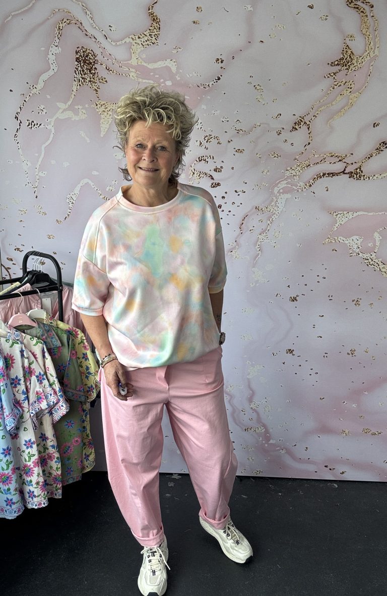 Sweater Regenboog roze