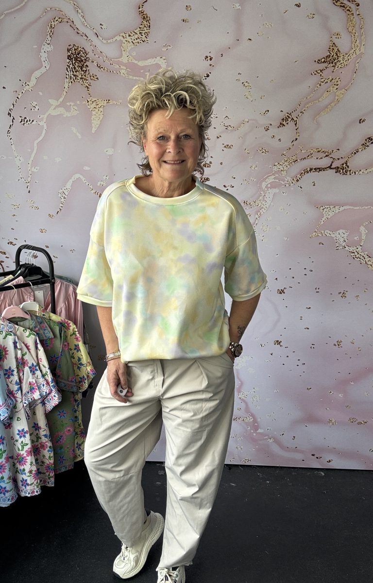 Sweater Regenboog geel