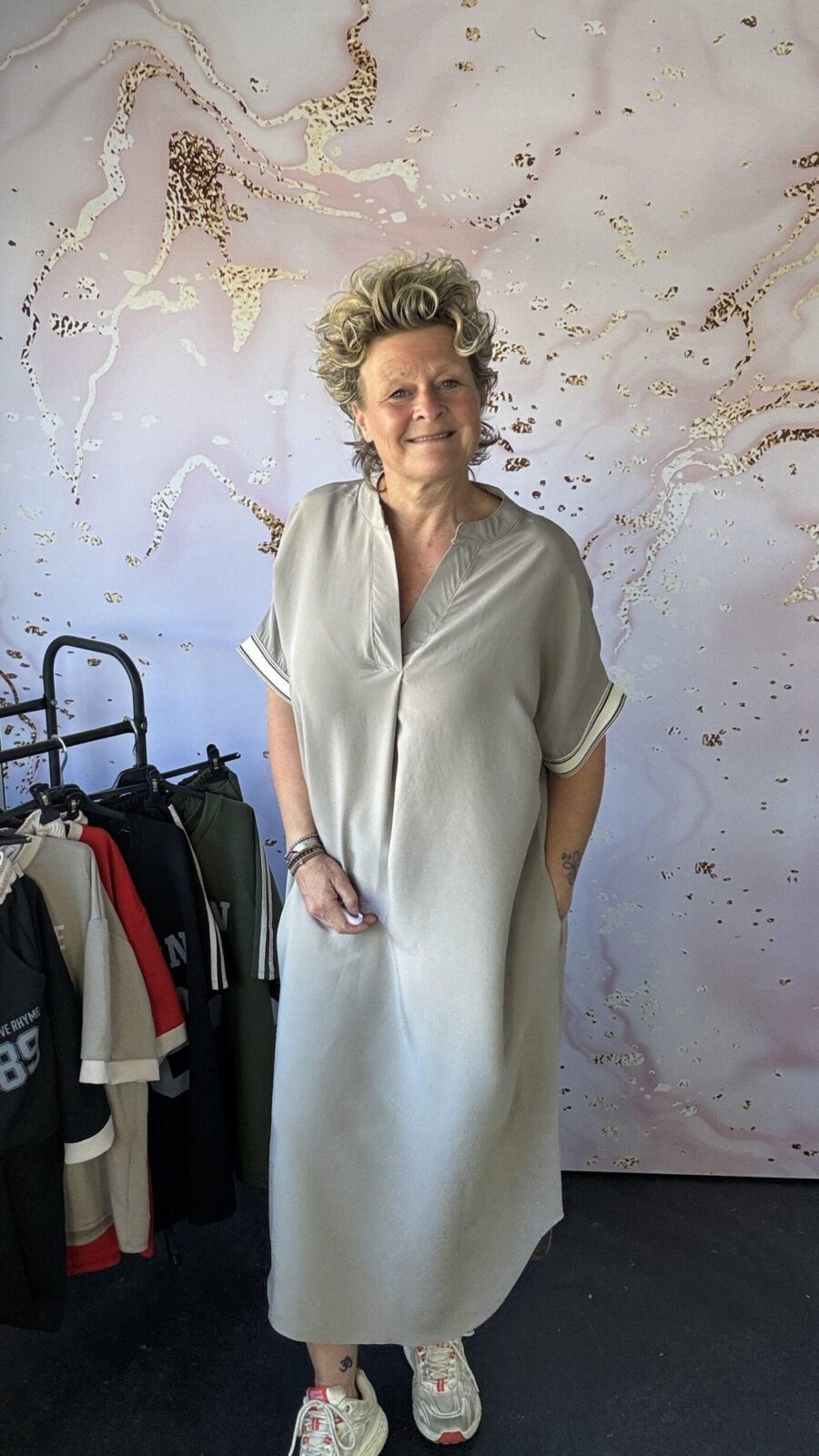 jurk Lola taupe