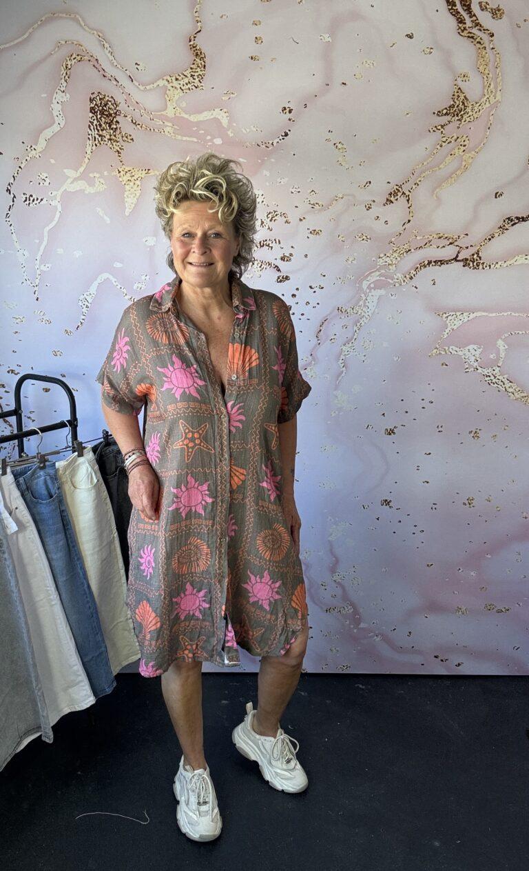 Lange doorknoop blouse Sun bruin