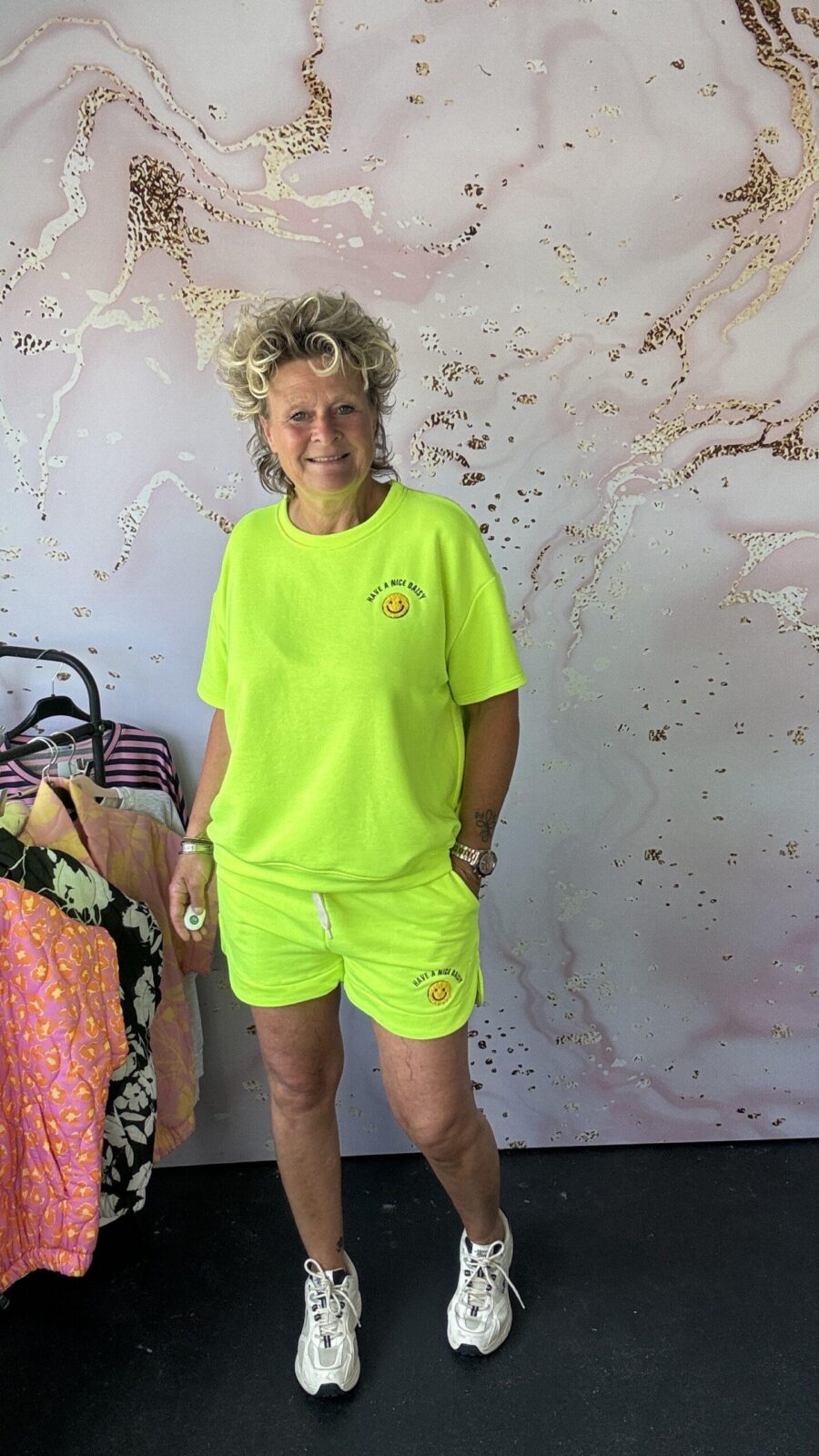 2 delige set Smile neon geel