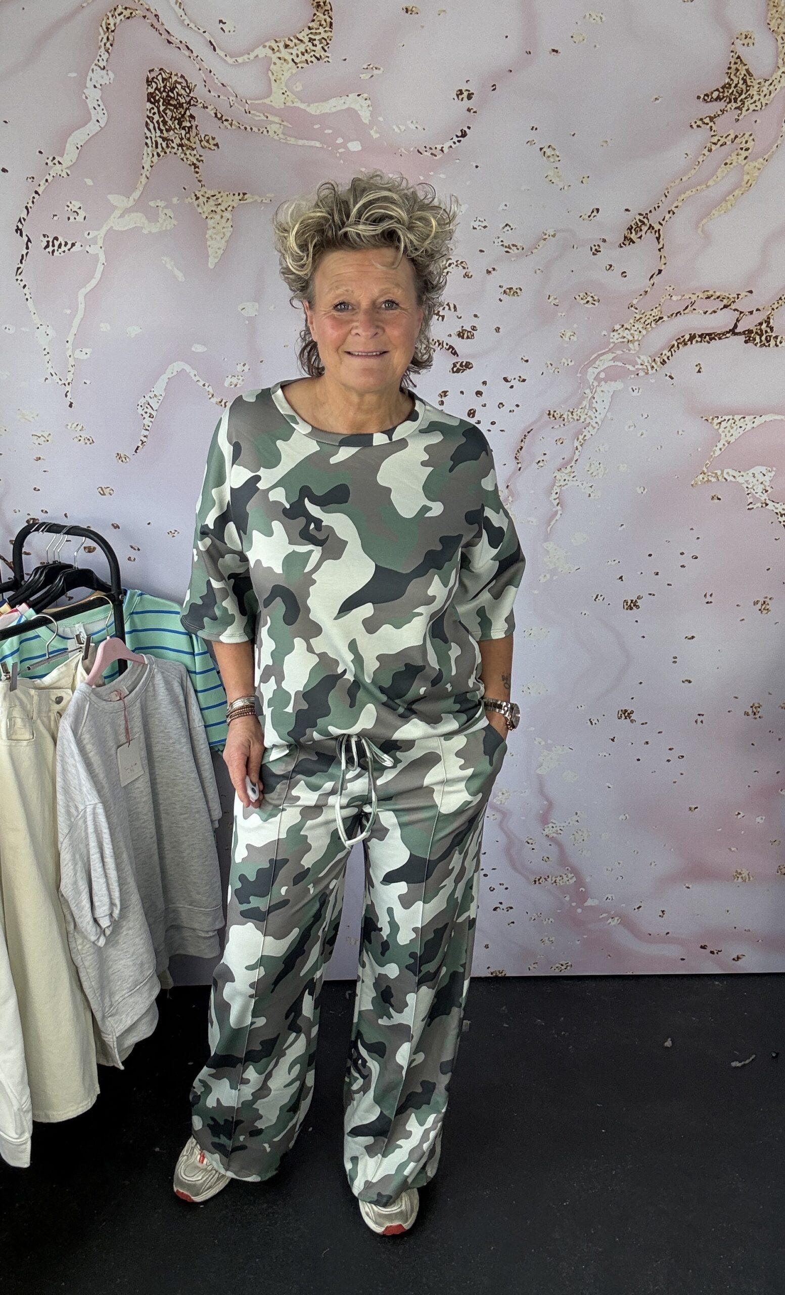 2 delige set Army groen
