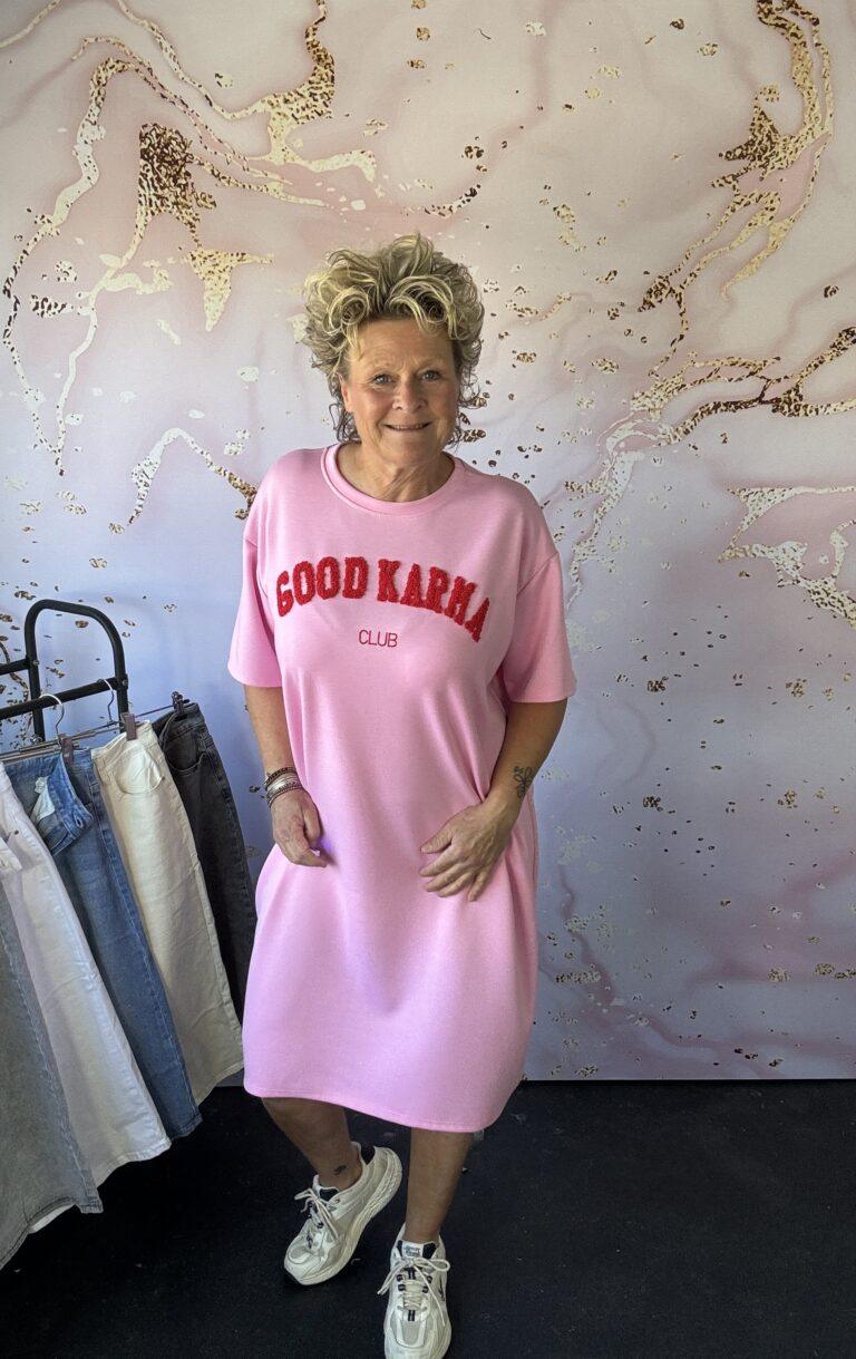 jurk Good karma roze