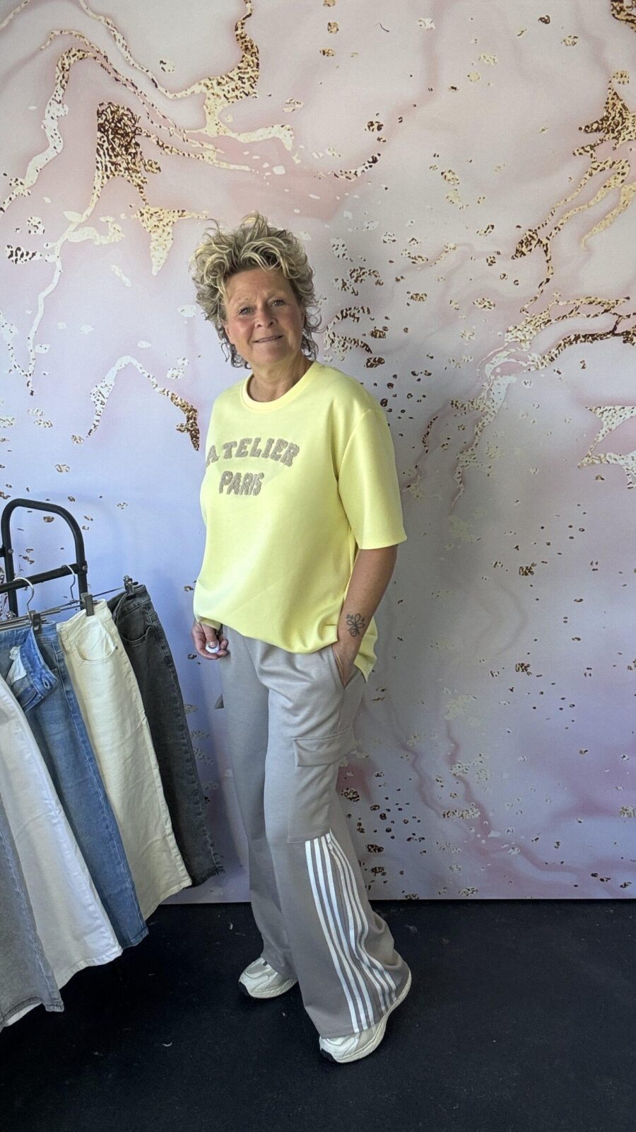 Sweater Atelier geel