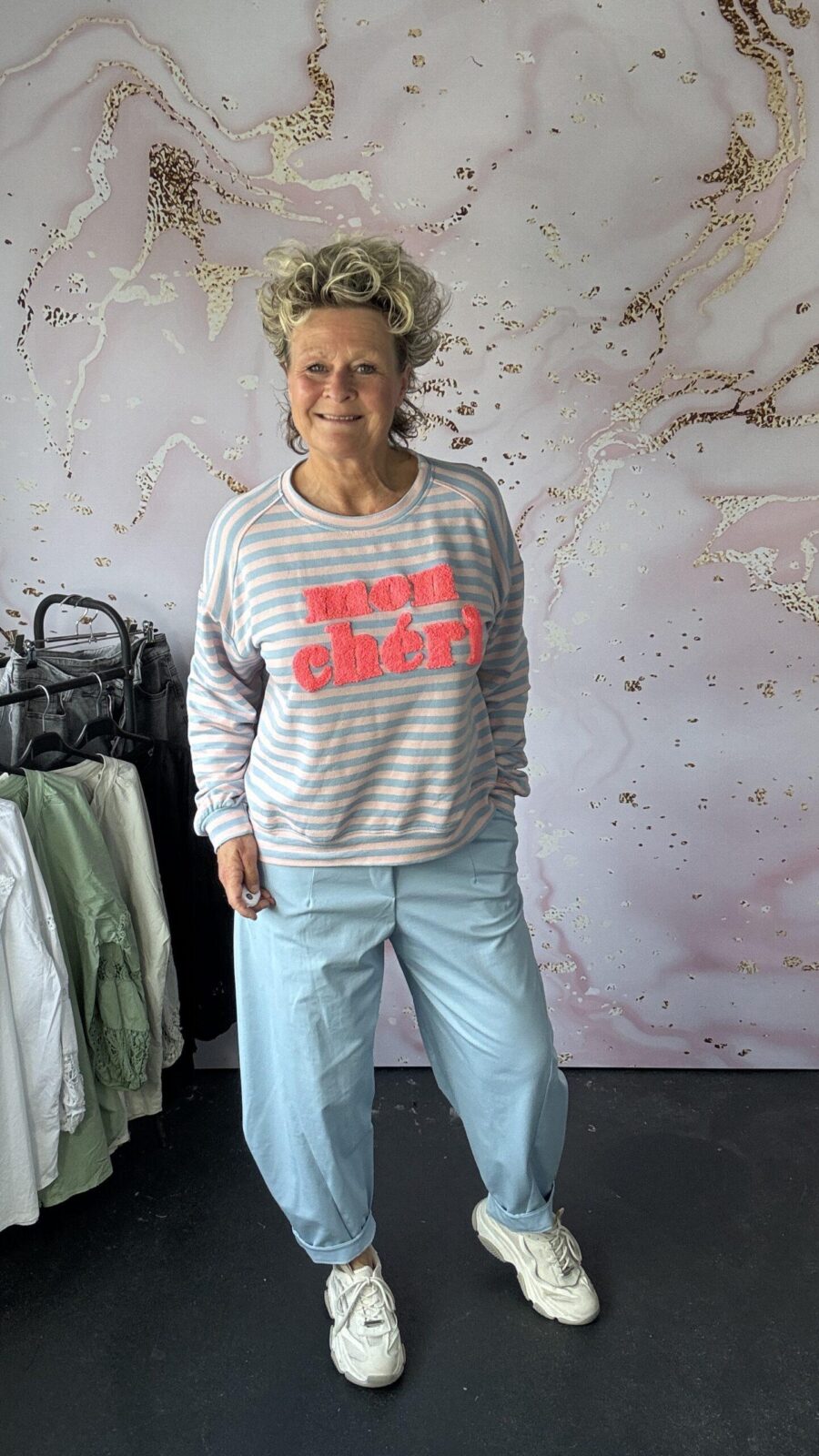 Sweater Mon cherie lichtblauw/Roze