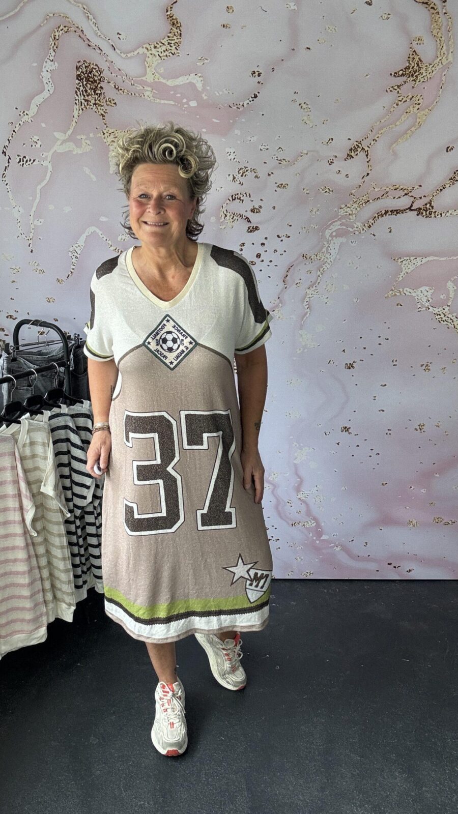 jurk 37 beige