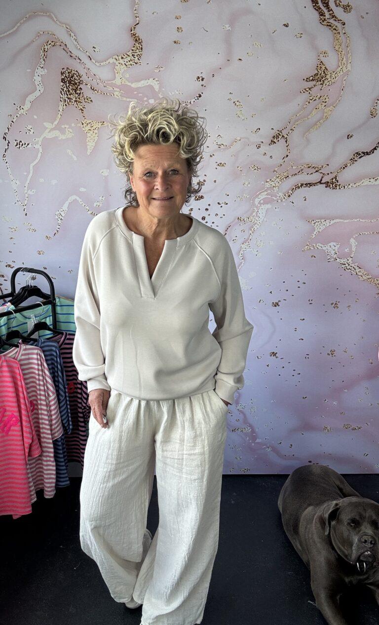 sweater Mooij beige