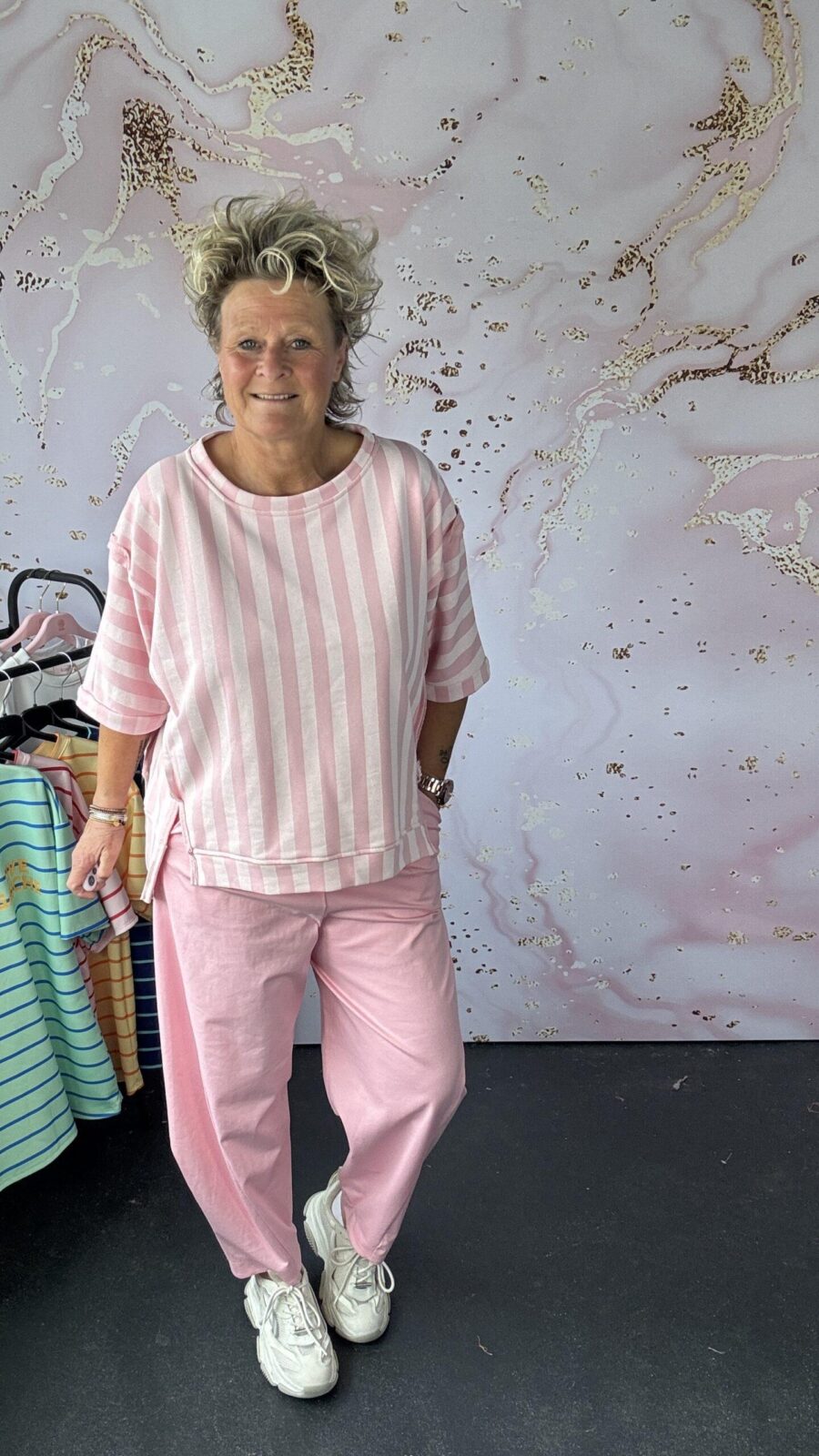 Sweater Azara stripe roze/roze
