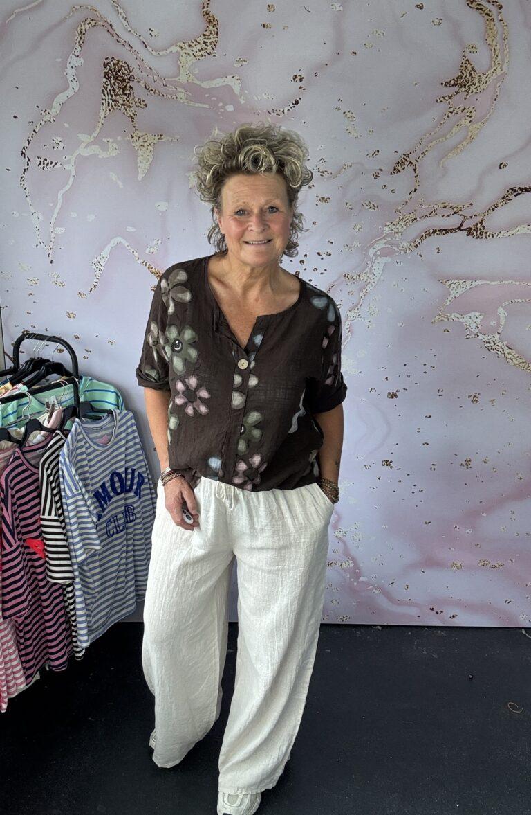 Blouse bloemie bruin