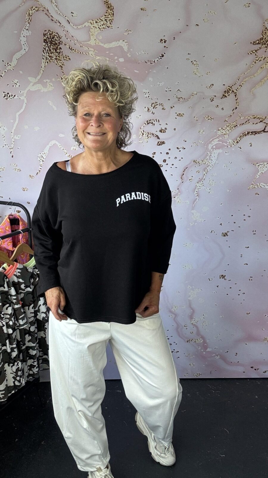 Sweater Paradise zwart
