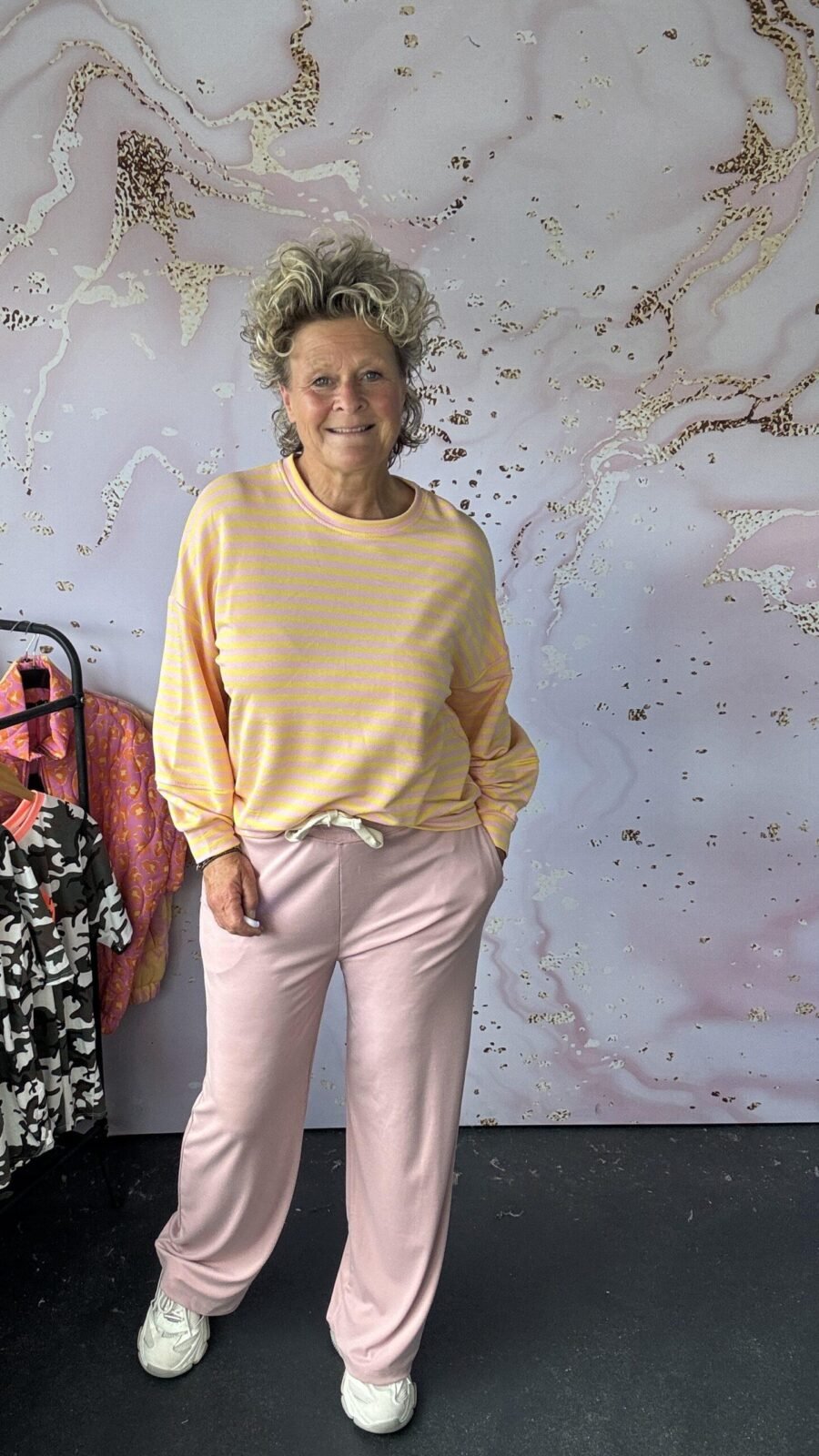 Broek Yoga poeder roze MOOIJ