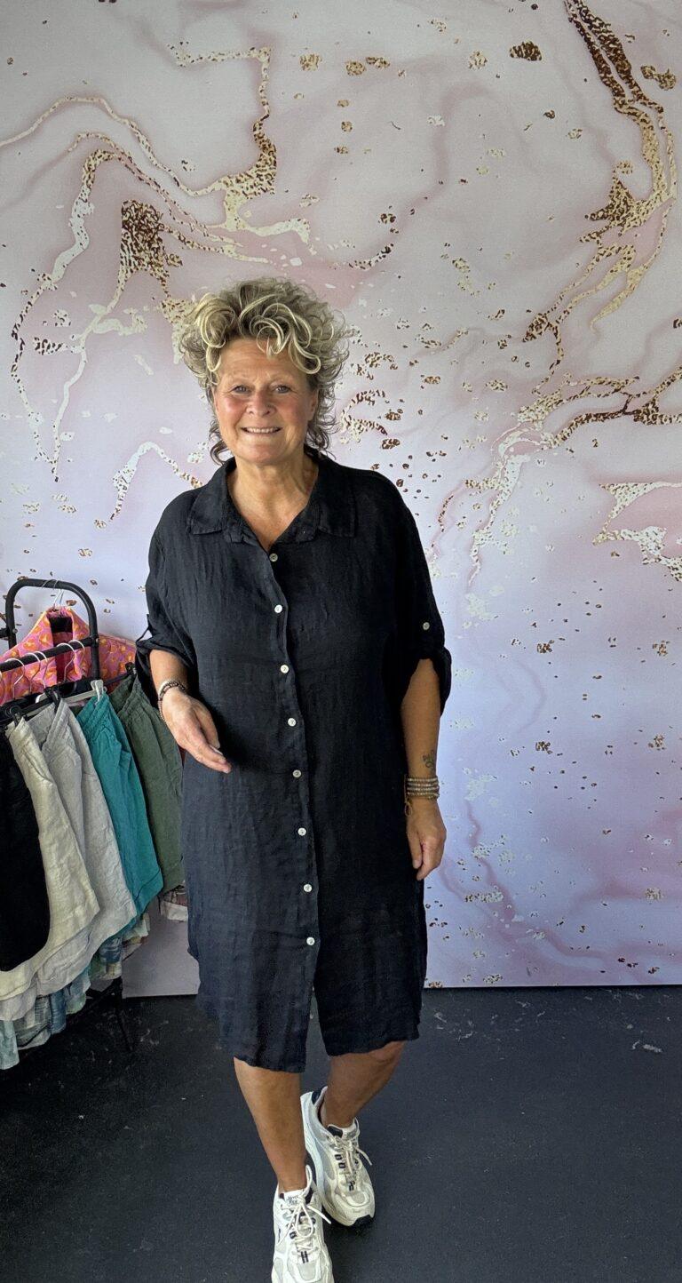 Jurk/ doorknoop blouse zwart