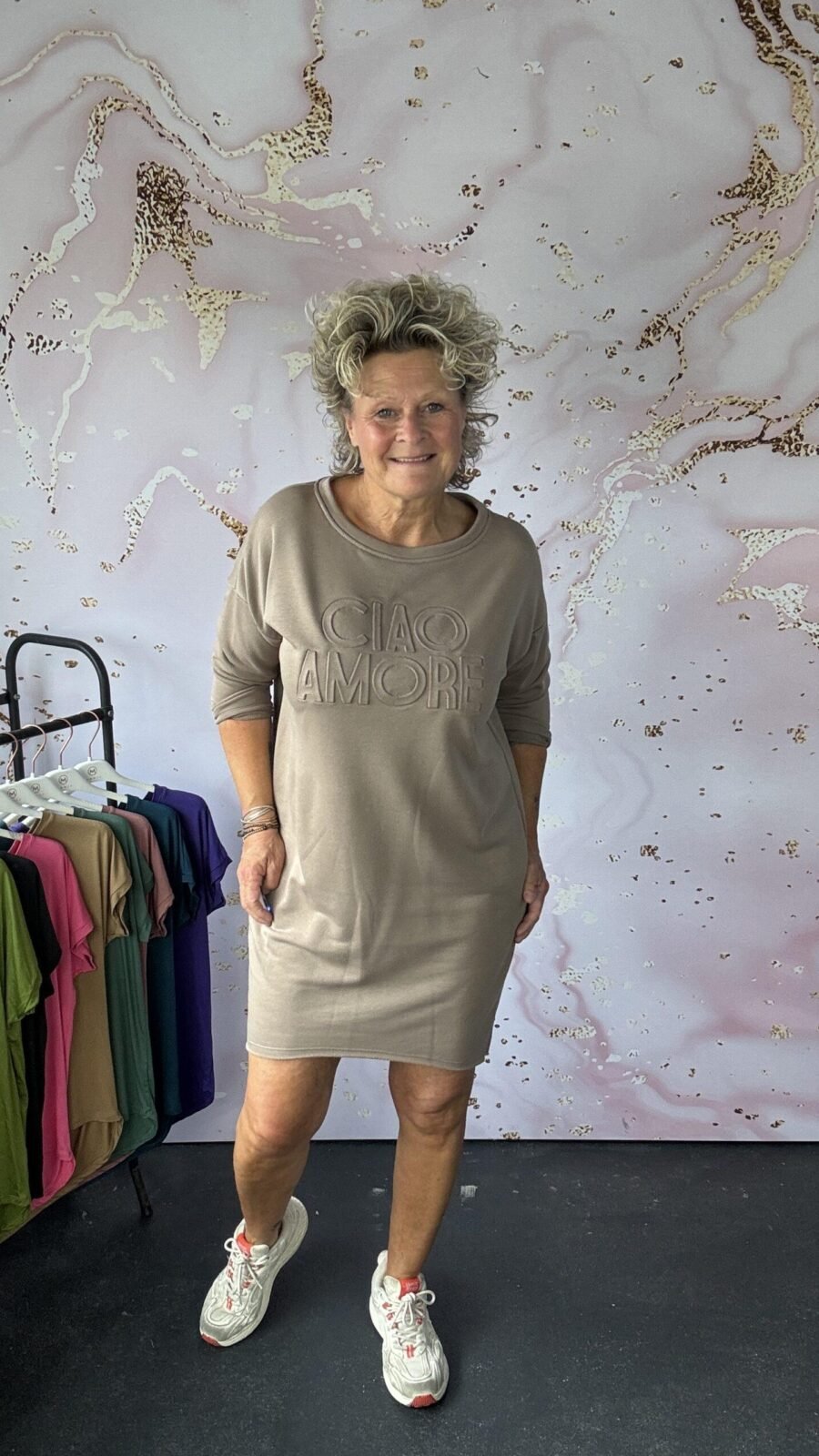 Sweater jurk Ciao Amore taupe
