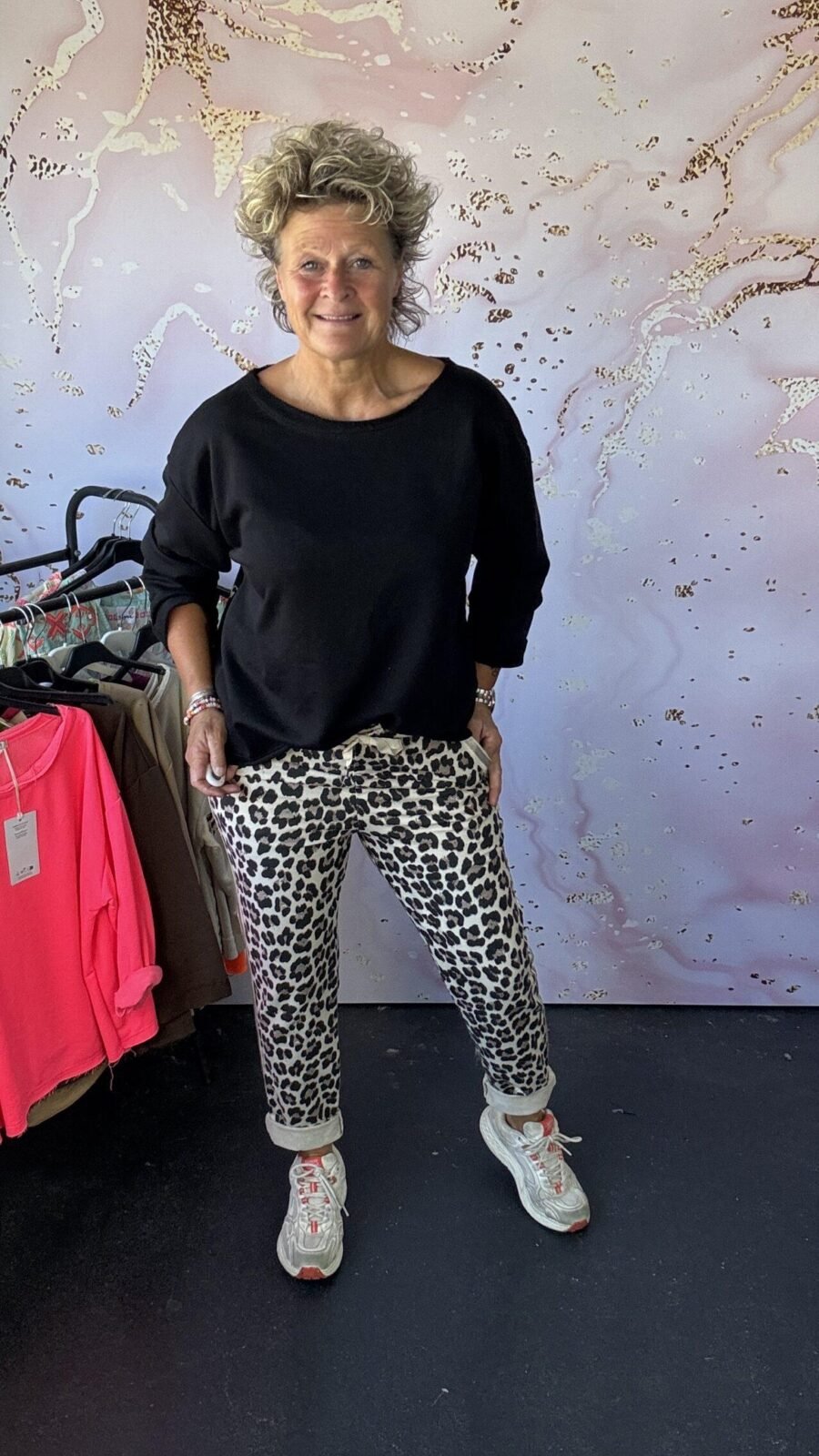 Sweater ANN zwart