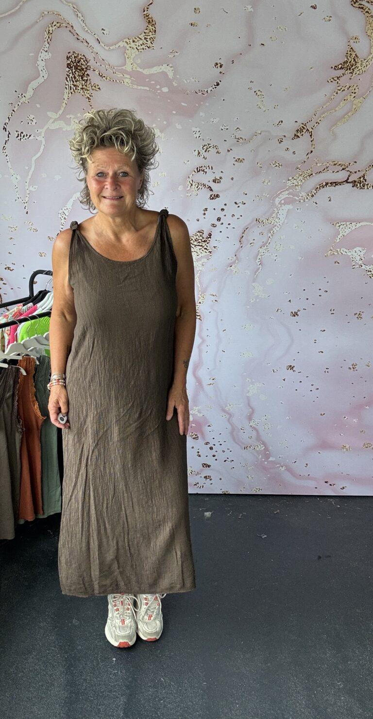 Jurk dunja bruin