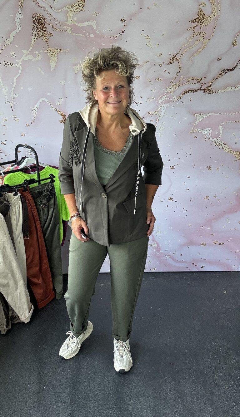 blazer R army