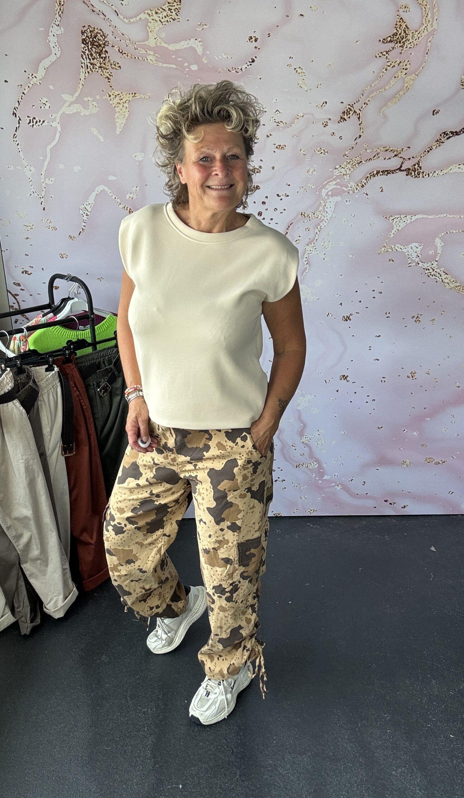 broek Cargo print camel