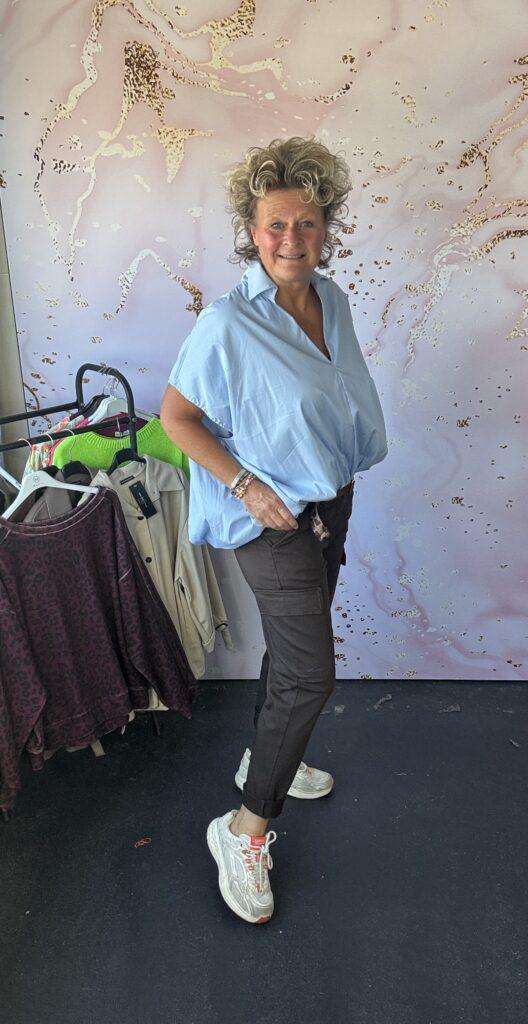 Blouse Jill lichtblauw