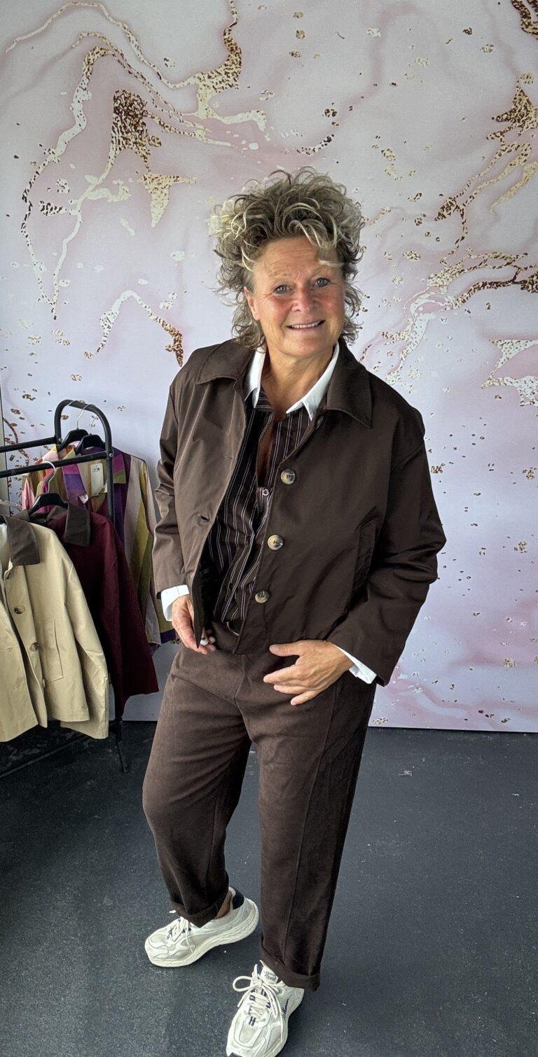 Jasje Rain bruin