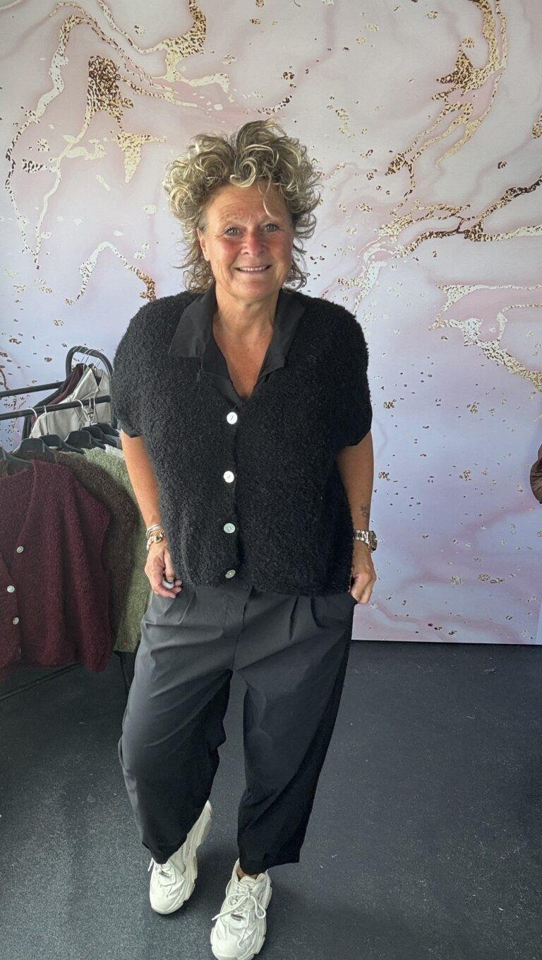 vest boucle zwart