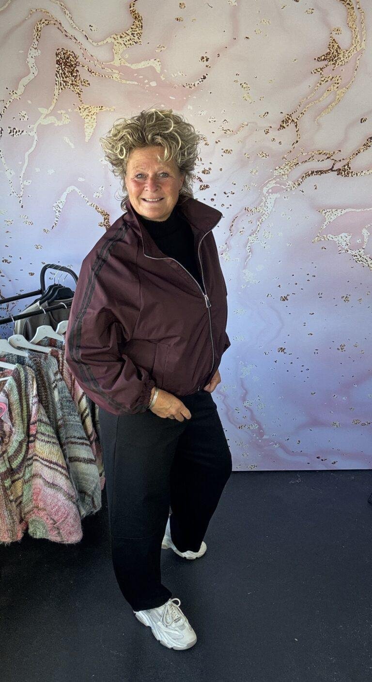 jas Lies burgundy