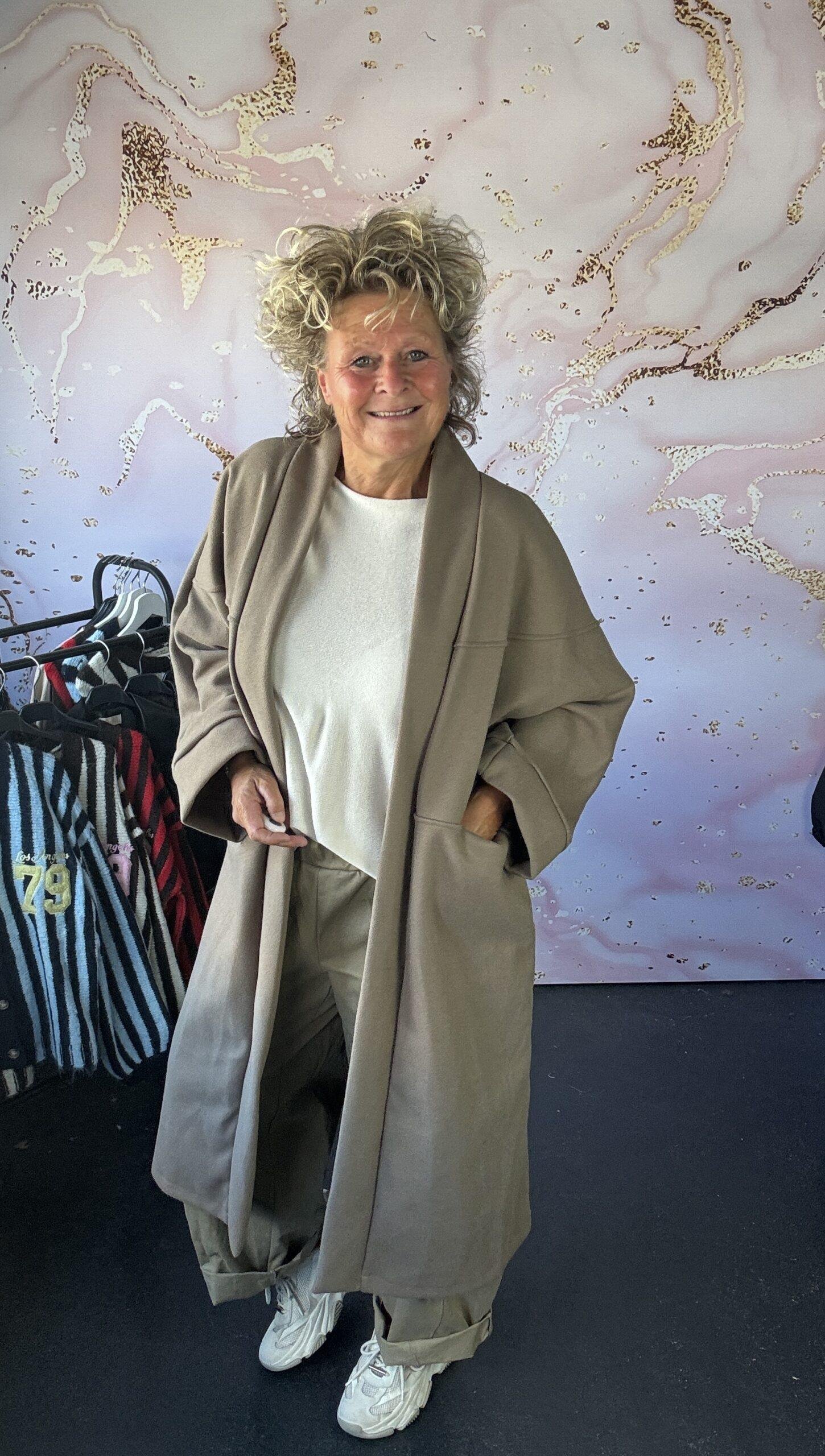 Jas/ vest Joan taupe - Afbeelding 2