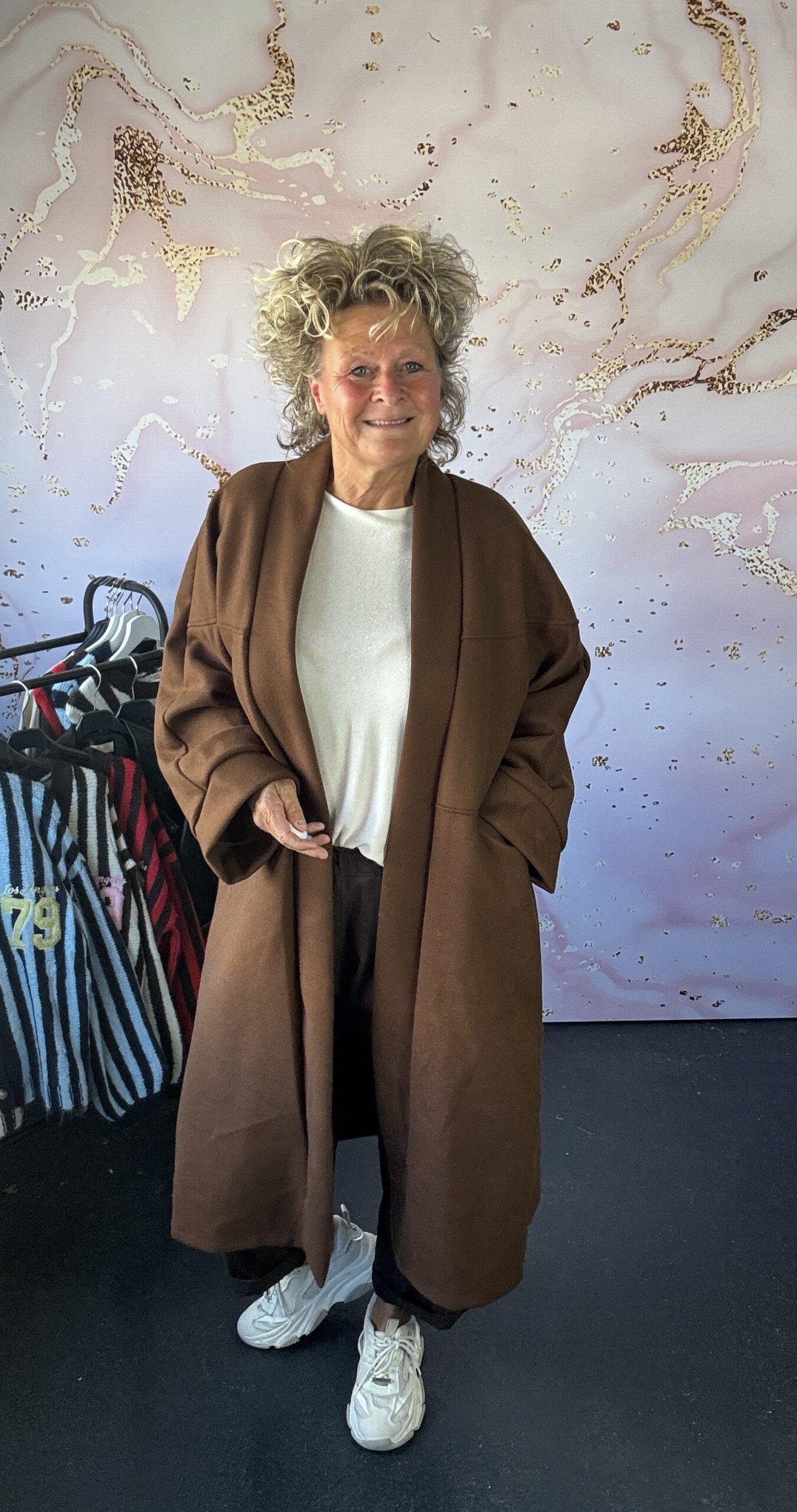 Jas/ vest Joan bruin