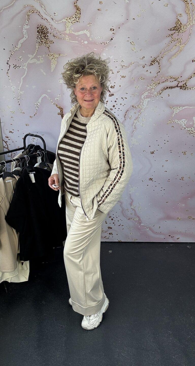 Jasje Berdien beige