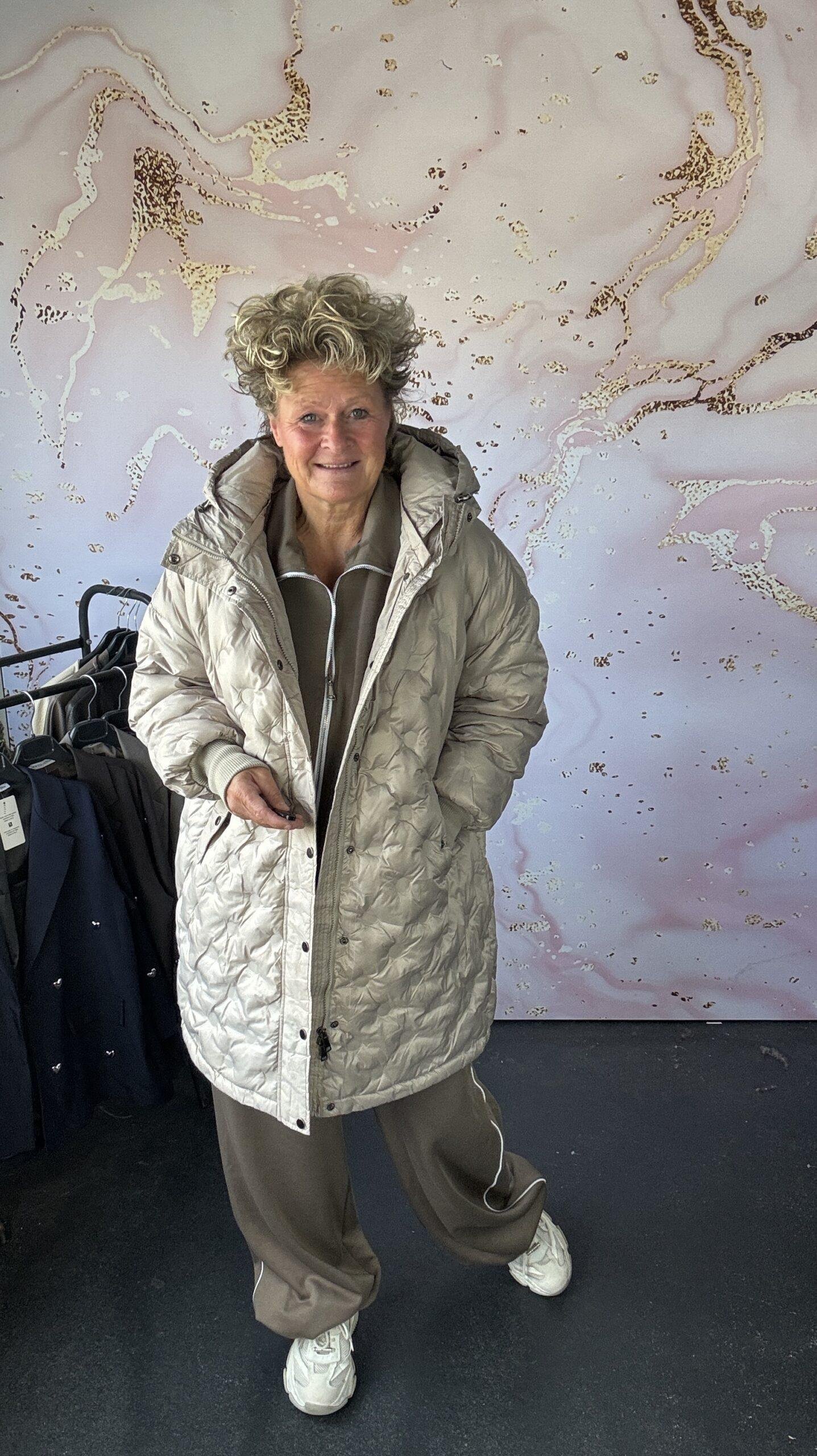 Jas Annelies taupe