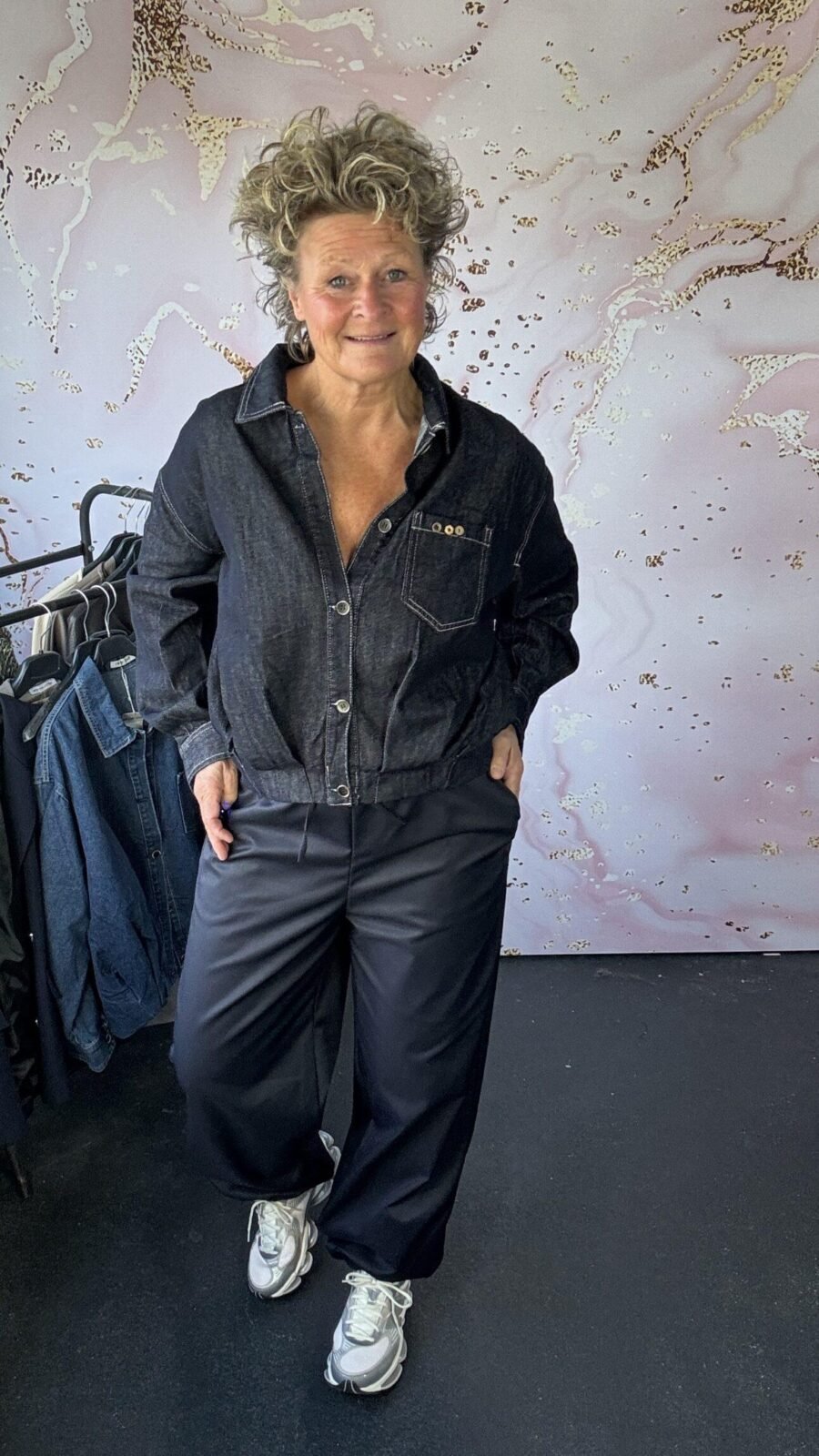Jeans blouse dark