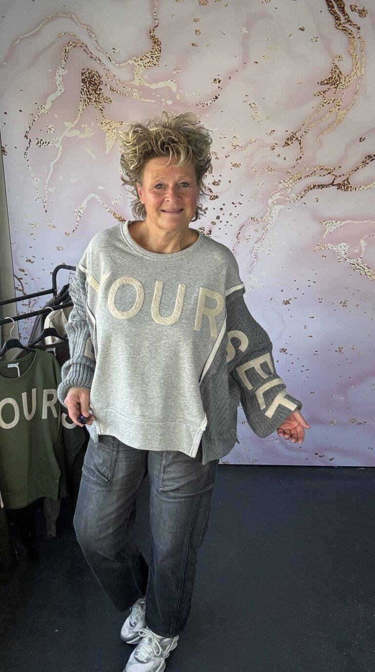 sweater Proud grey