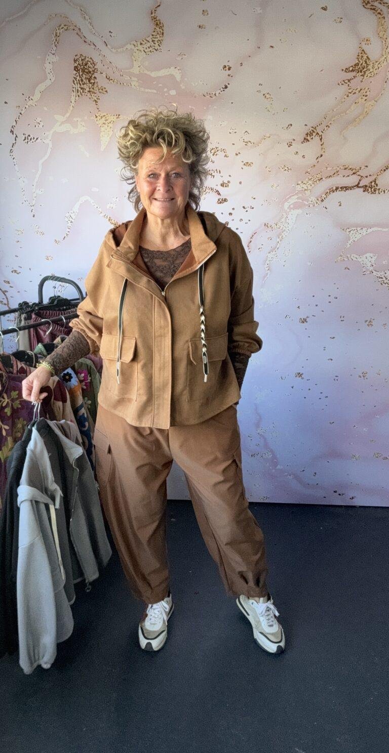 Hoody jasje Sue caramel