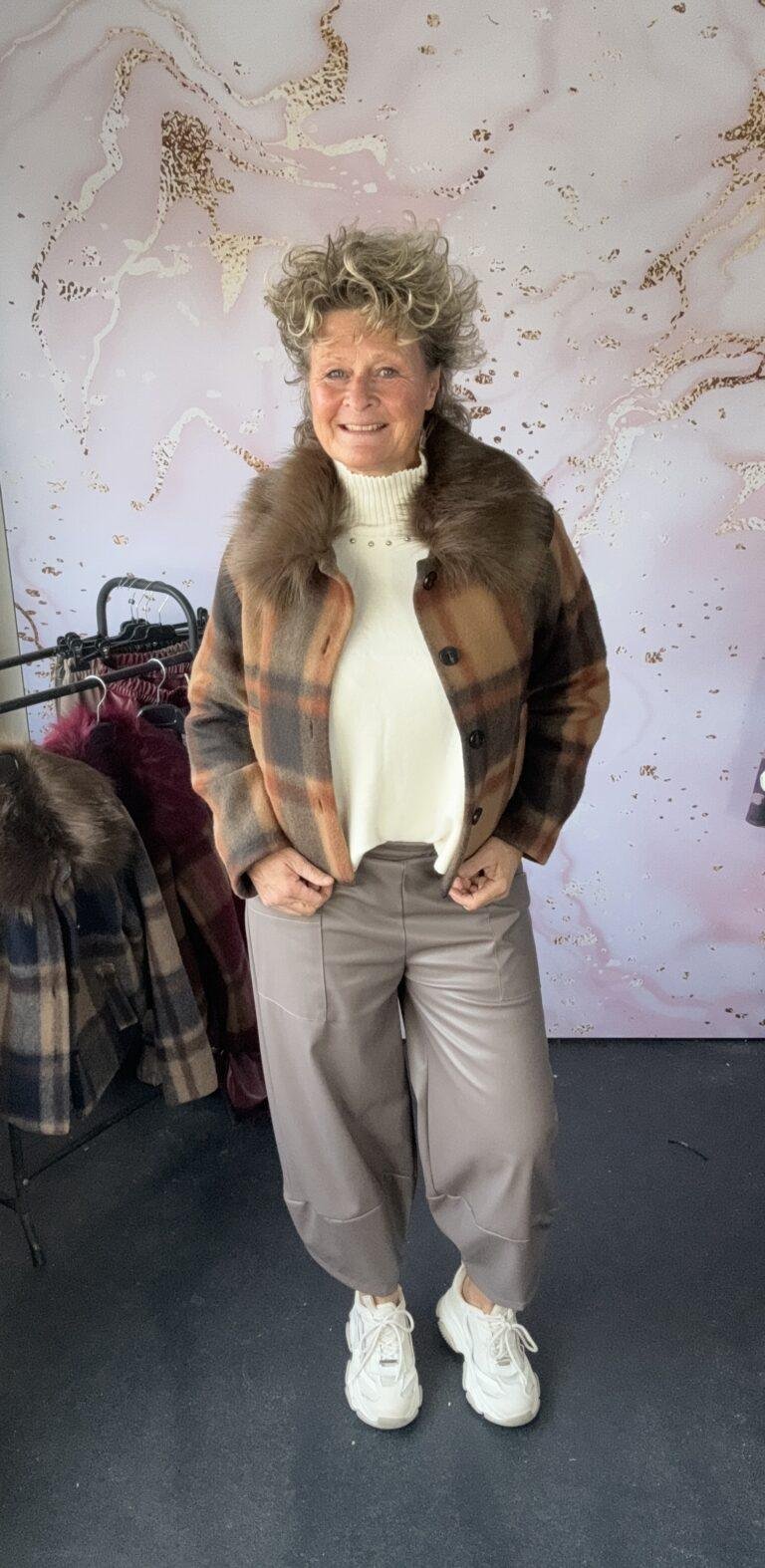 Jas Burby terra