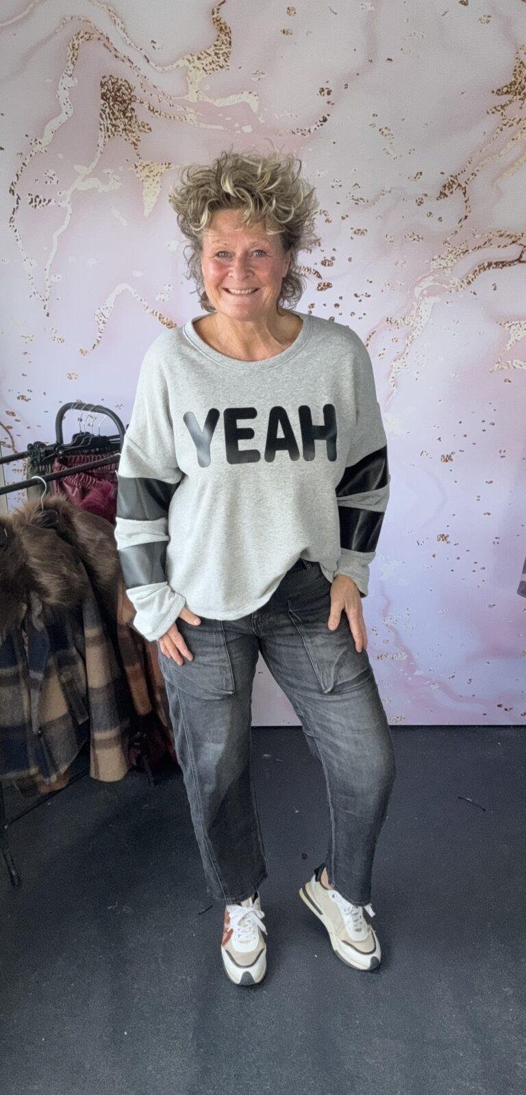 sweater Yeah grijs