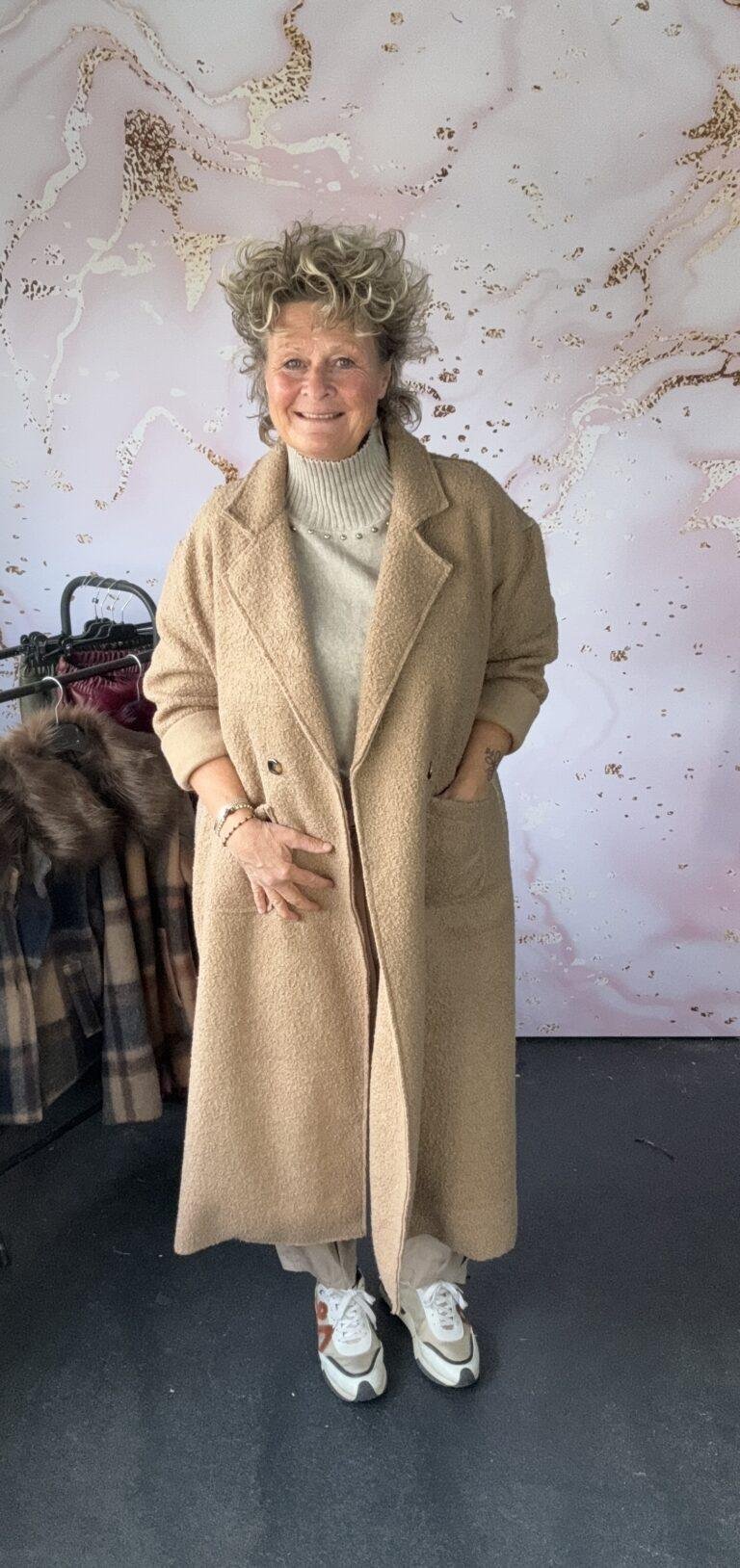 Jas Bloom Beige