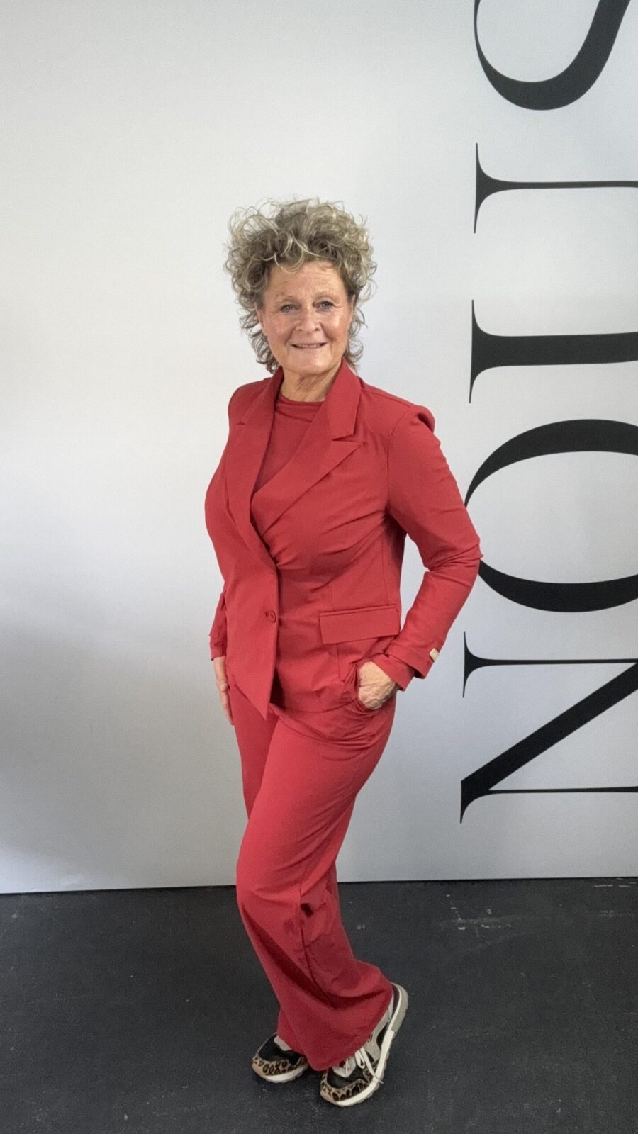 NOUS Travel blazer N225 Rhythmic Red