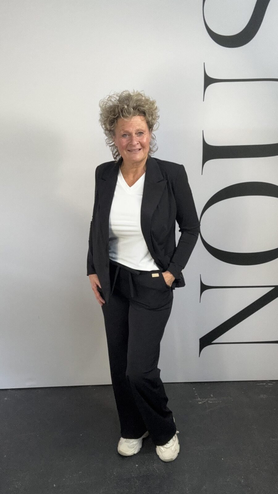 NOUS Travel blazer N225 Zwart