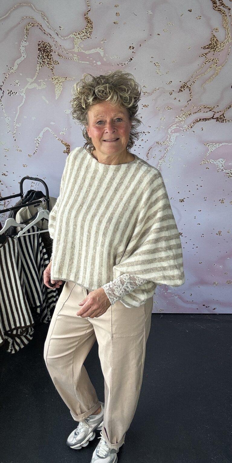 trui Erna sand/offwhite